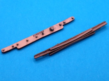 31067mp_tjd011_v2_serie